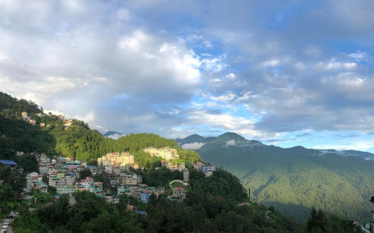 All Seasons Hotel Gangtok Exterior photo